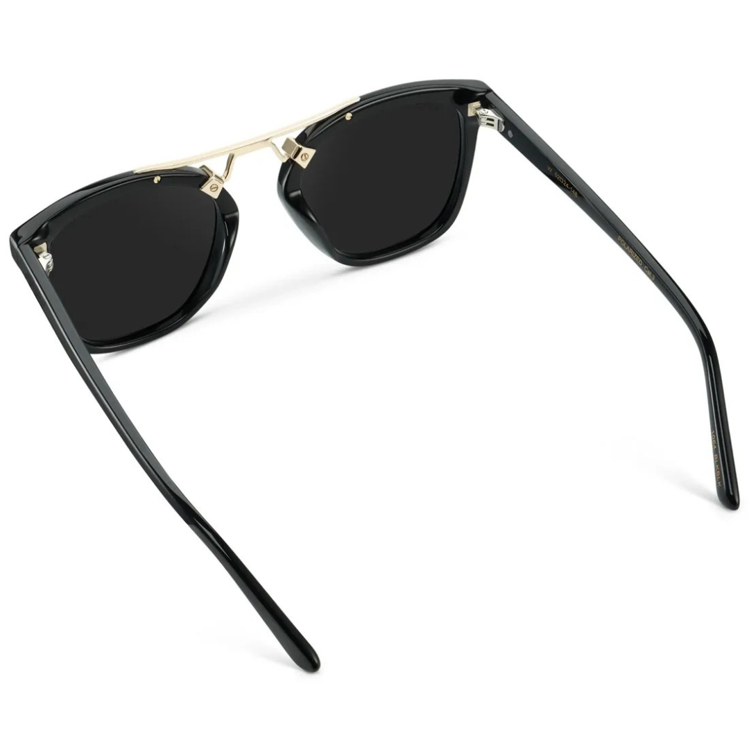 DEMI